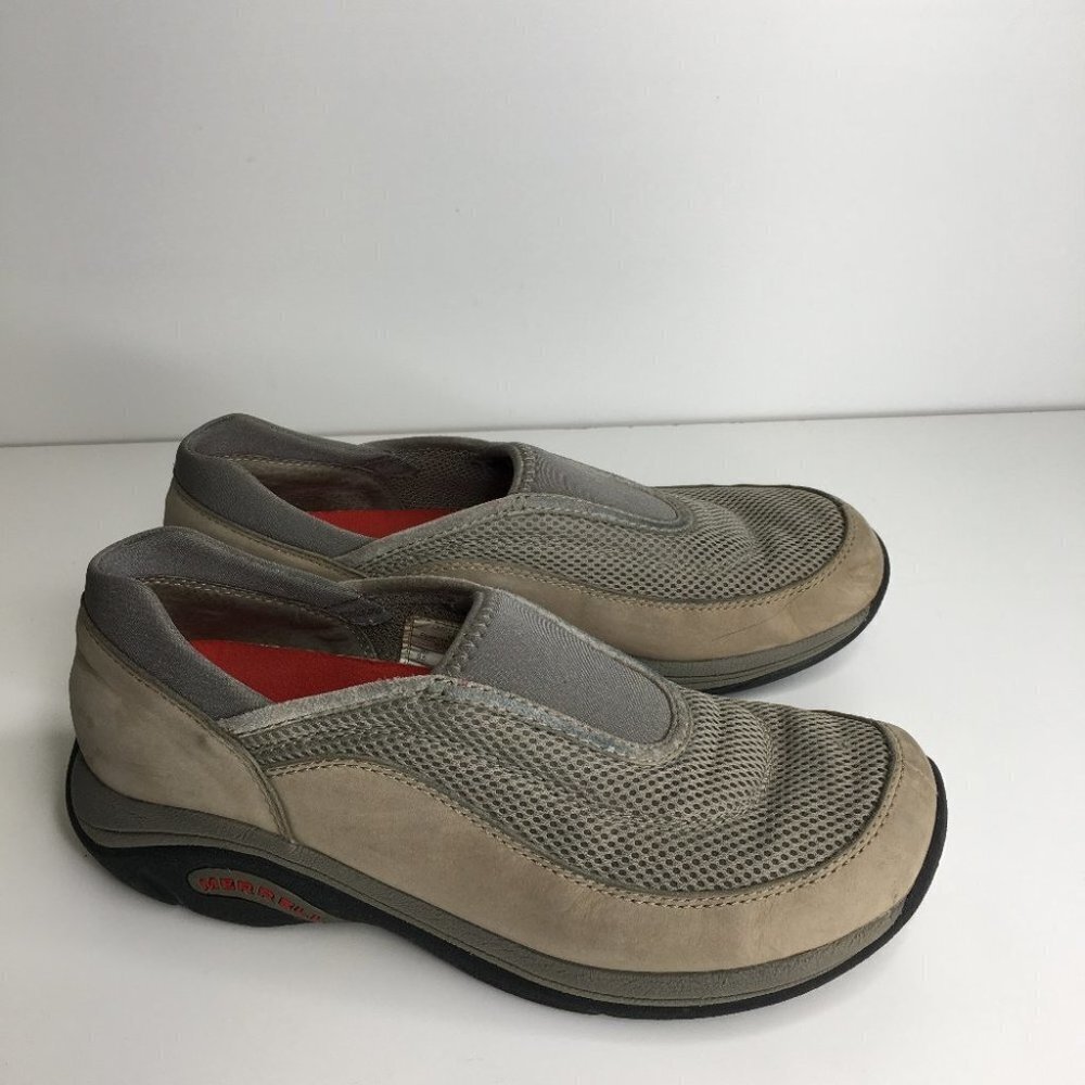 Merrell Equinox Slip On Loafer Size 9.5 Taupe